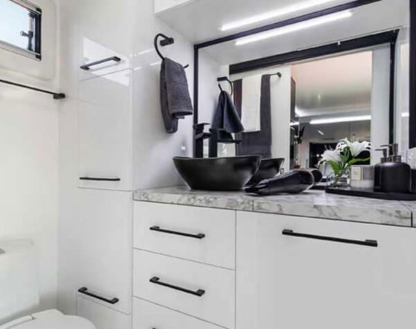 https://www.retreatcaravans.com.au/wp-content/uploads/2020/12/erv_int5.jpg