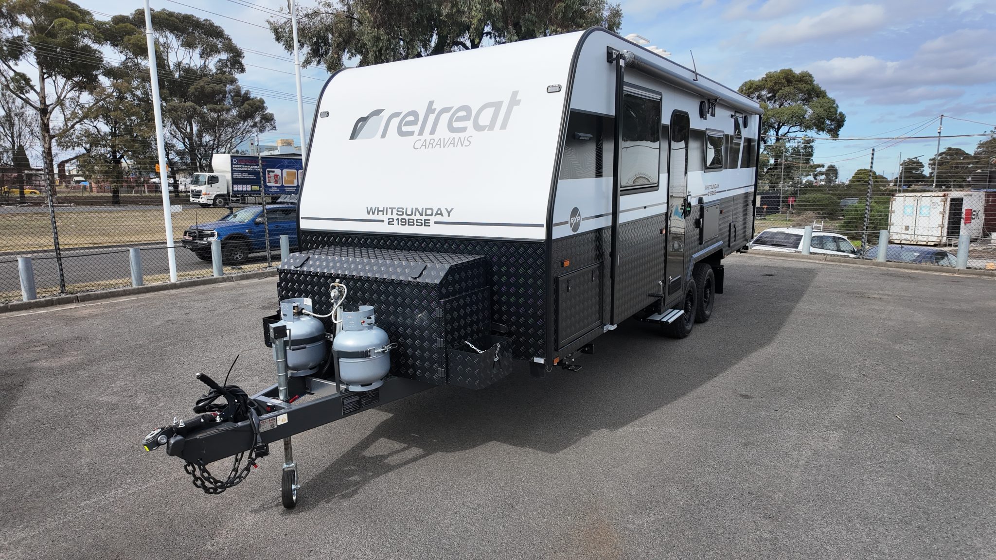 RETREAT 219BSE WHITSUNDAY DUAL BUNK RC5915