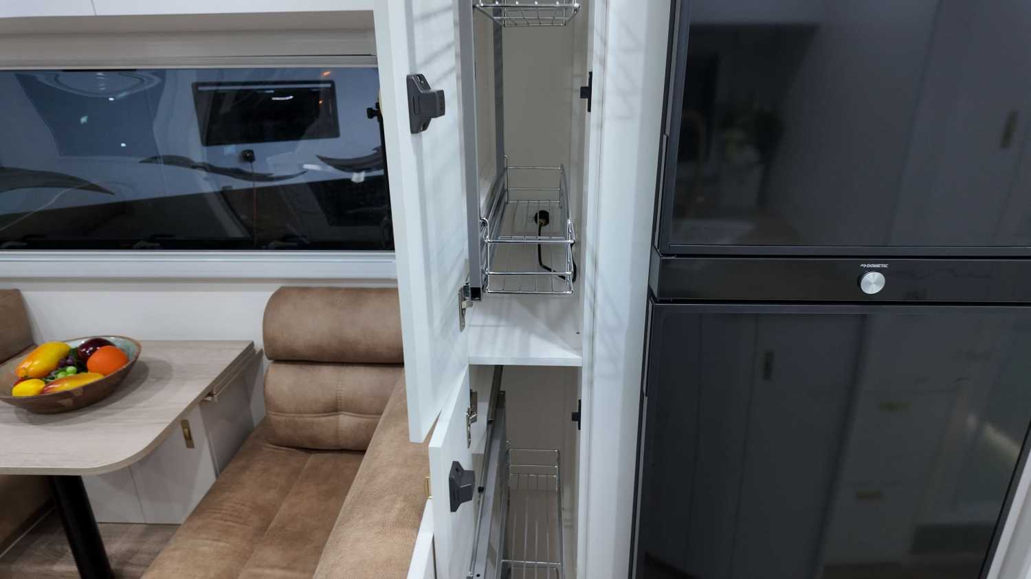 Image 22 17407069571652919927