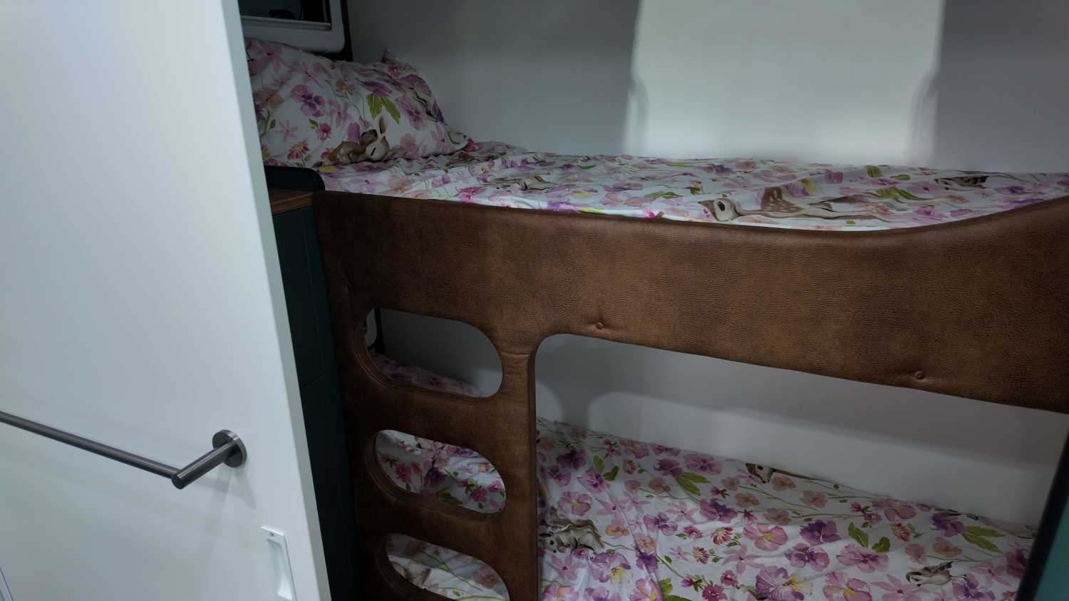 Image 37 174070949999463077