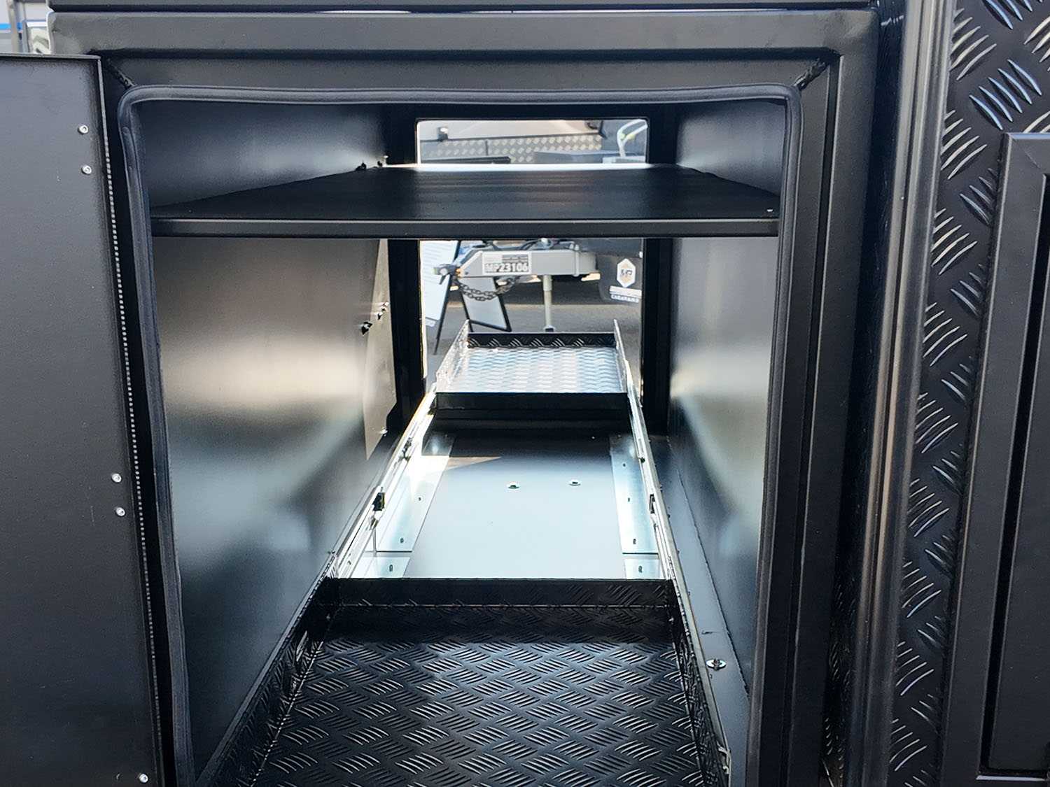 RETREAT 210RCL ERV 18