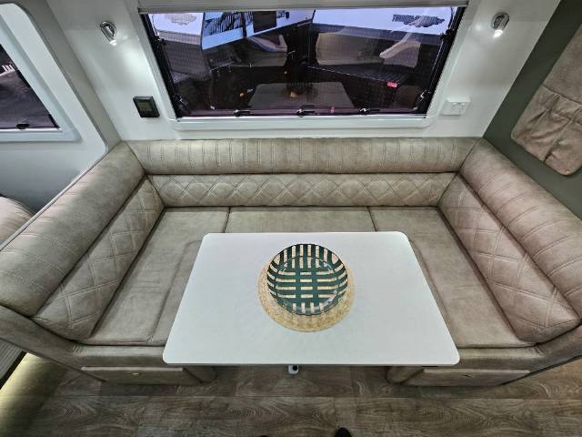 Fraser 210R CL RC 16