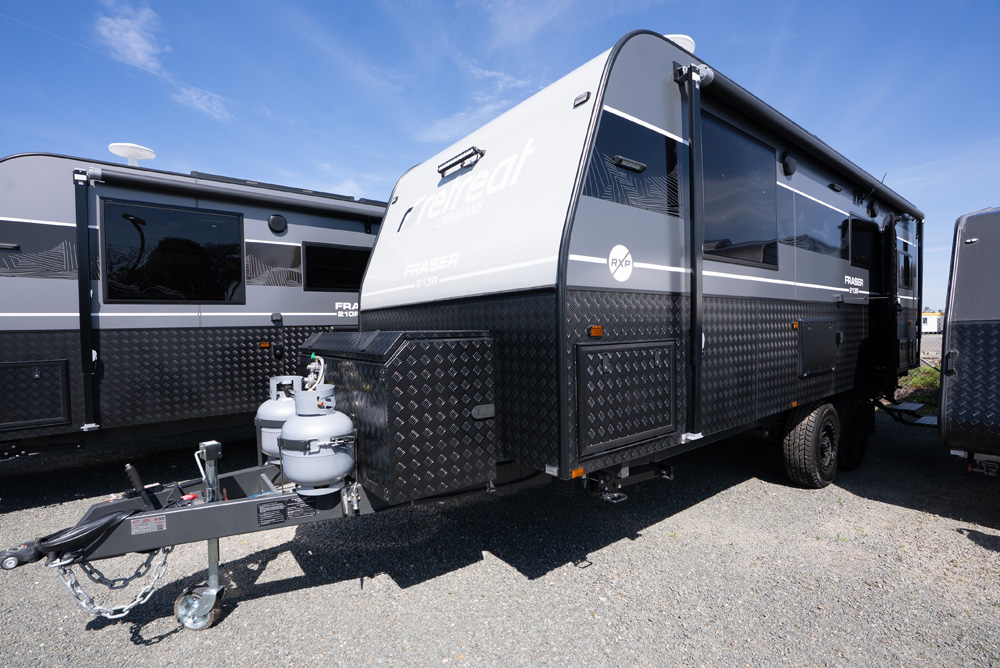 Retreat Fraser 213R 12