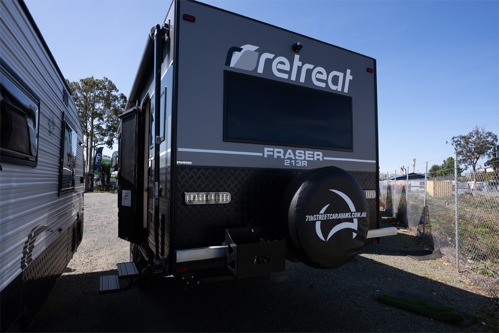 Retreat Fraser 213R 2