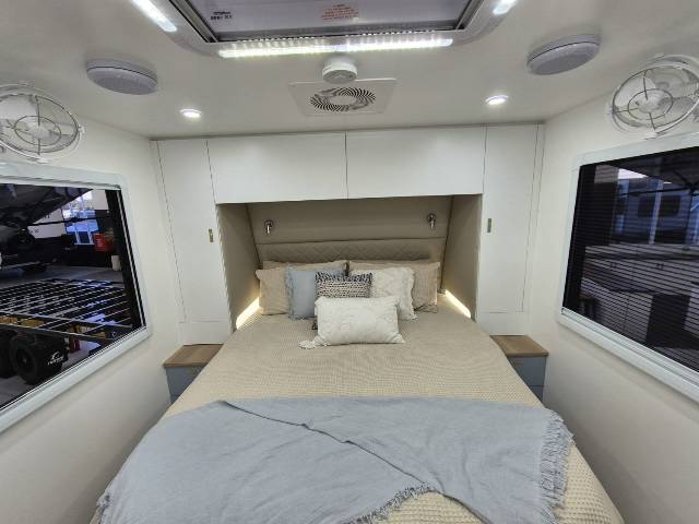 Retreat Fraser 226R 10